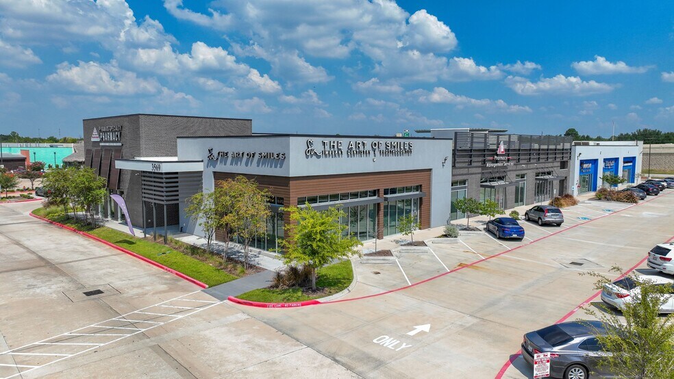 More Photos Of 3569 Business Center Dr, Pearland Storefront Retail Office For Lease