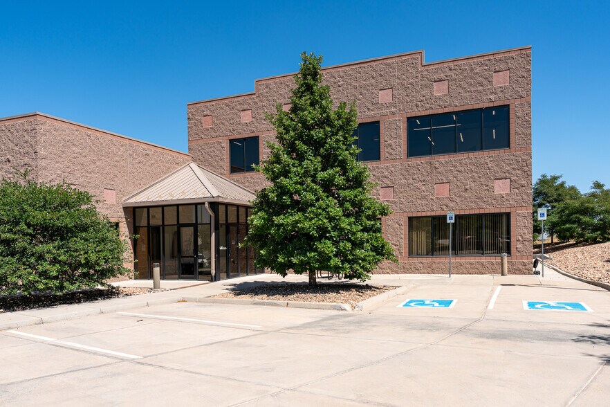 Primary Photo Of 1363 Horizon Ave, Lafayette Warehouse For Sale