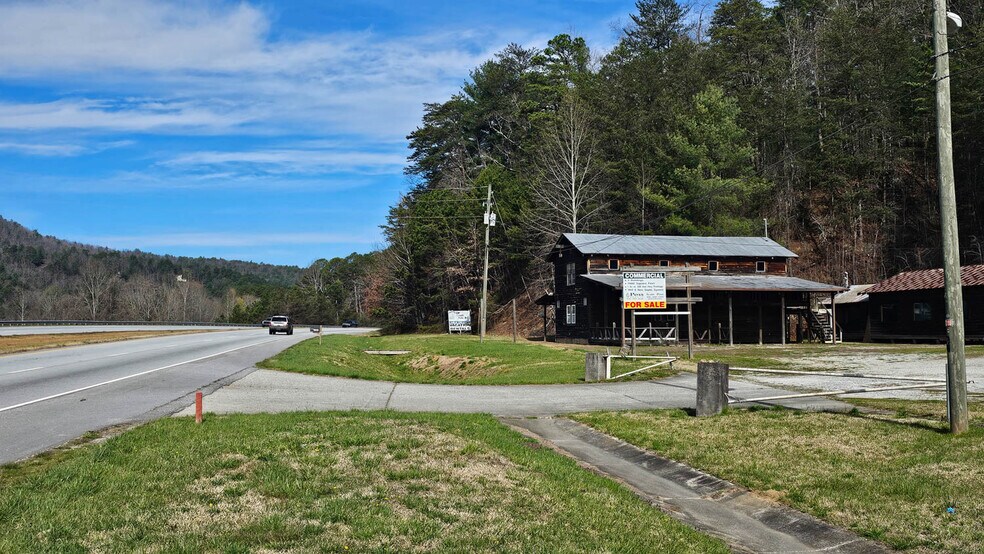 More Photos Of 5987 Highway 441, Wiley Storefront Retail Office For Sale