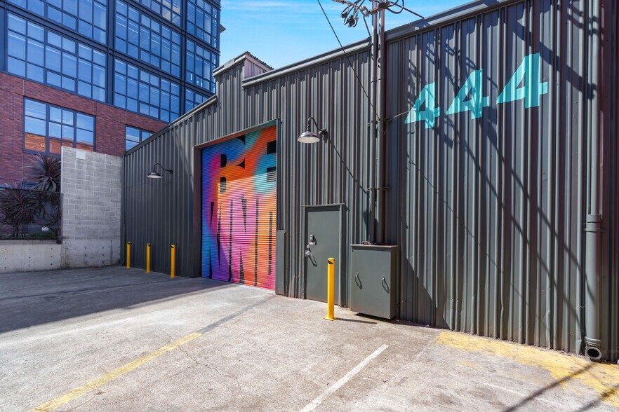 More Photos Of 444 Harriet St, San Francisco Industrial For Lease