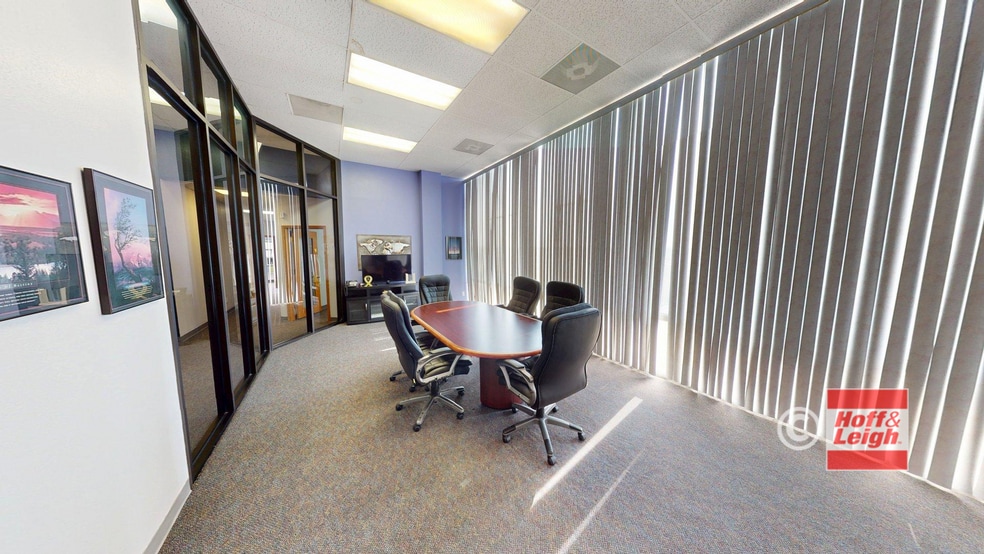 More Photos Of 411 Lakewood Cir, Colorado Springs Hotel For Sale