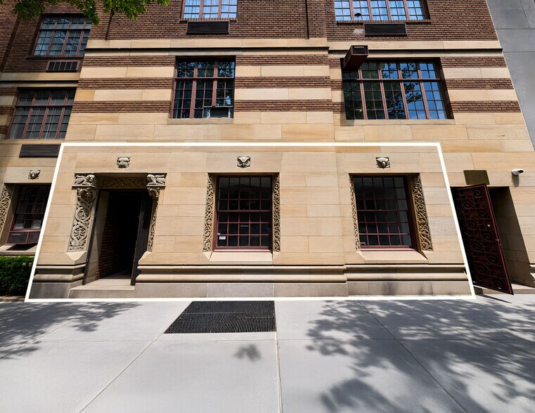 More Photos Of 115 E 67th St, New York Medical For Sale