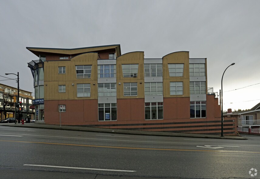 More Photos Of 4103 Fraser St, Vancouver Apartments For Lease