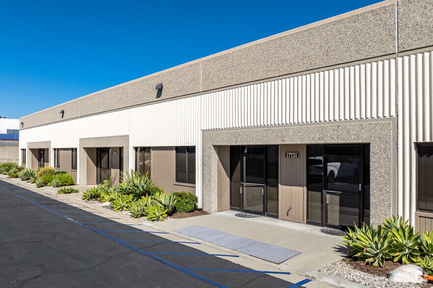 More Photos Of 17731-17739 Sampson Ln, Huntington Beach Light Manufacturing For Lease