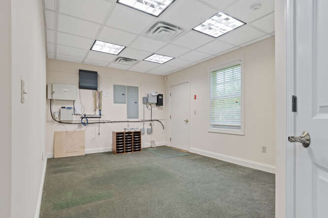 More Photos Of 1103 S Talbot St, Saint Michaels Loft Creative Space For Sale