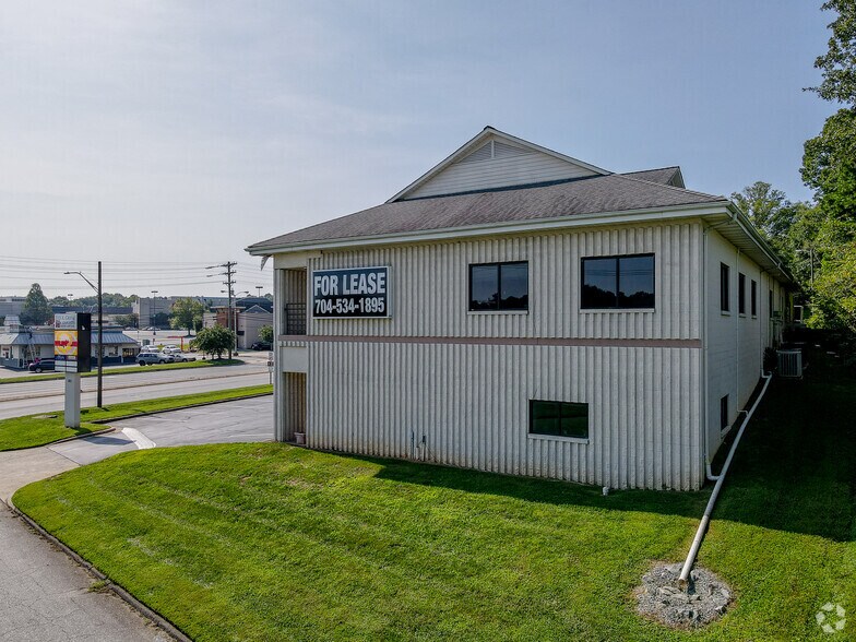 More Photos Of 365 N New Hope Rd, Gastonia Medical For Lease
