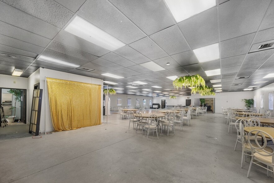 More Photos Of 8550 W 14th Ave, Lakewood Light Manufacturing For Sale