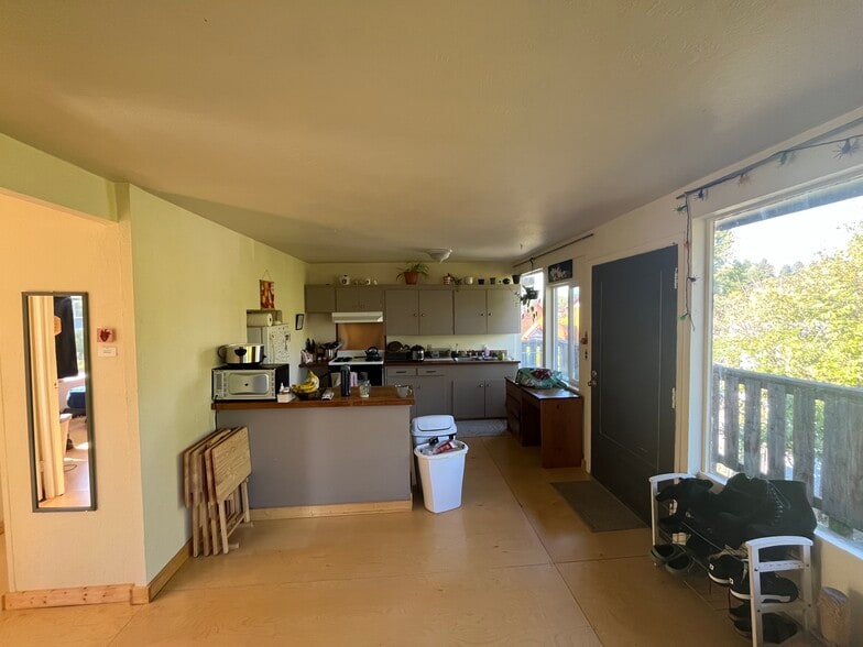More Photos Of 1219 Spear Ave, Arcata Apartments For Sale