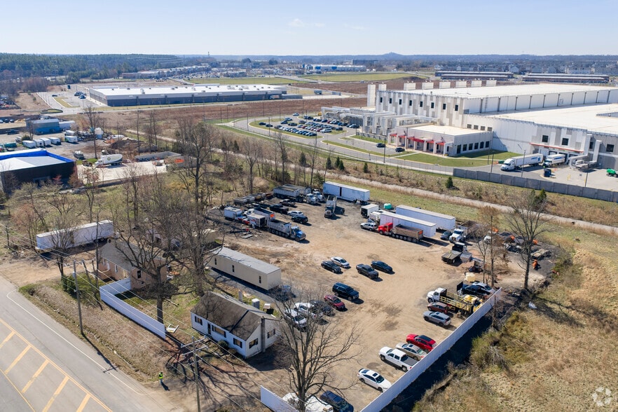 Primary Photo Of 25119-25137 Arcola Mills Dr, Sterling Land For Lease