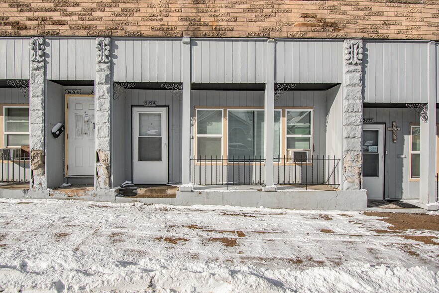 More Photos Of 2416 S 16th St, Omaha Apartments For Sale