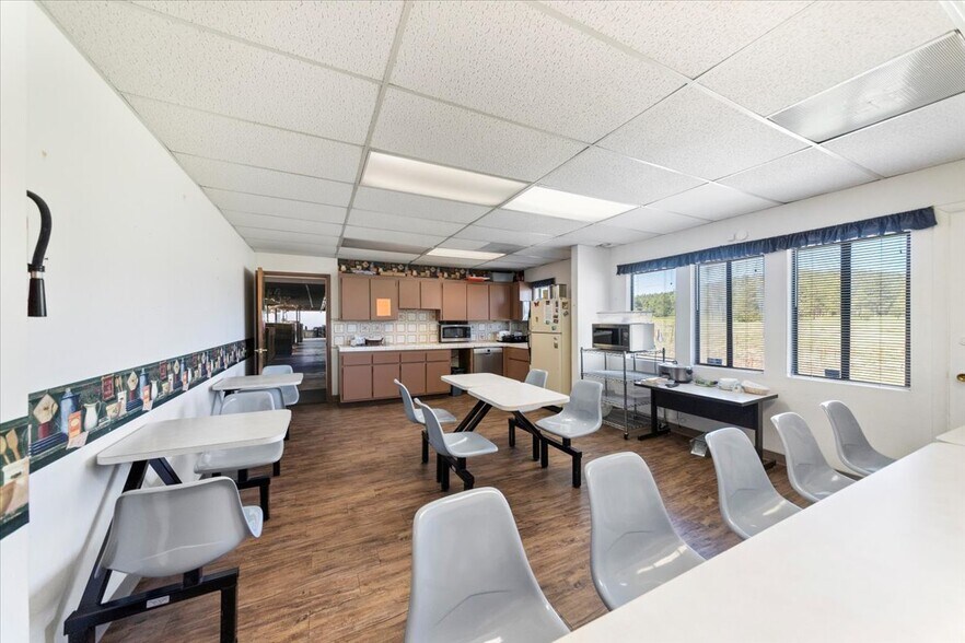 More Photos Of 2843 W Avenida de Luces, Williams Warehouse For Sale