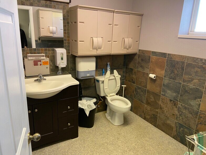 More Photos Of 1755 Gunnison Ave, Delta Industrial For Sale