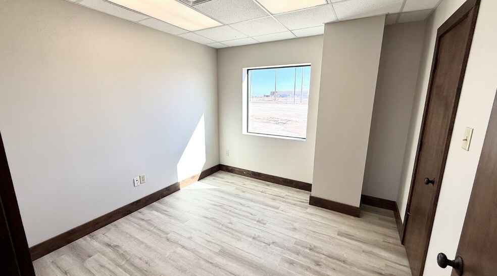 More Photos Of 12301 W County Road 100, Midland Industrial For Lease