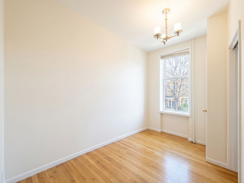More Photos Of 2554 37th St, Astoria Apartments For Sale