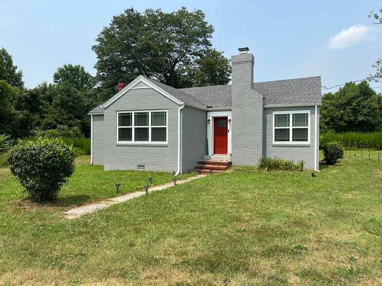 More Photos Of 13686 Richmond Tappahannock Hwy, Saint Stephens Church Research And Development For Sale