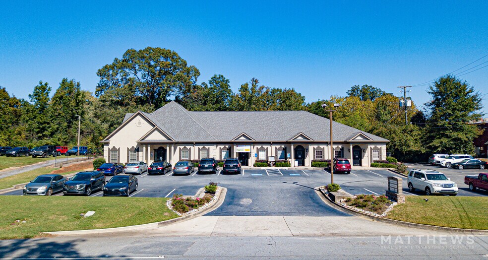 More Photos Of 2176 Oak Rd, Snellville Medical For Lease