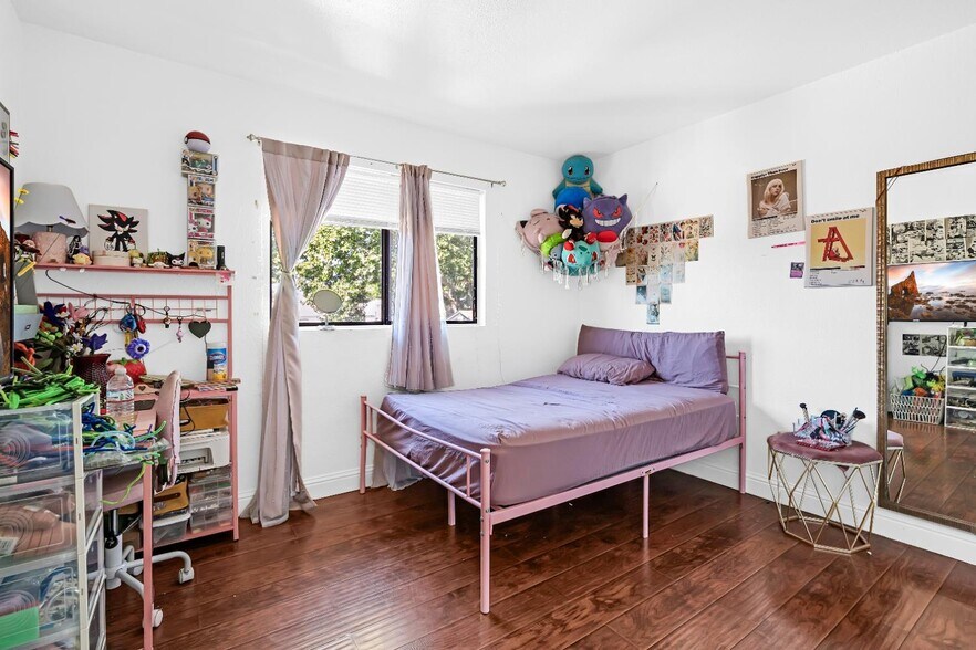 More Photos Of 2944 Del Paso Blvd, Sacramento Apartments For Sale