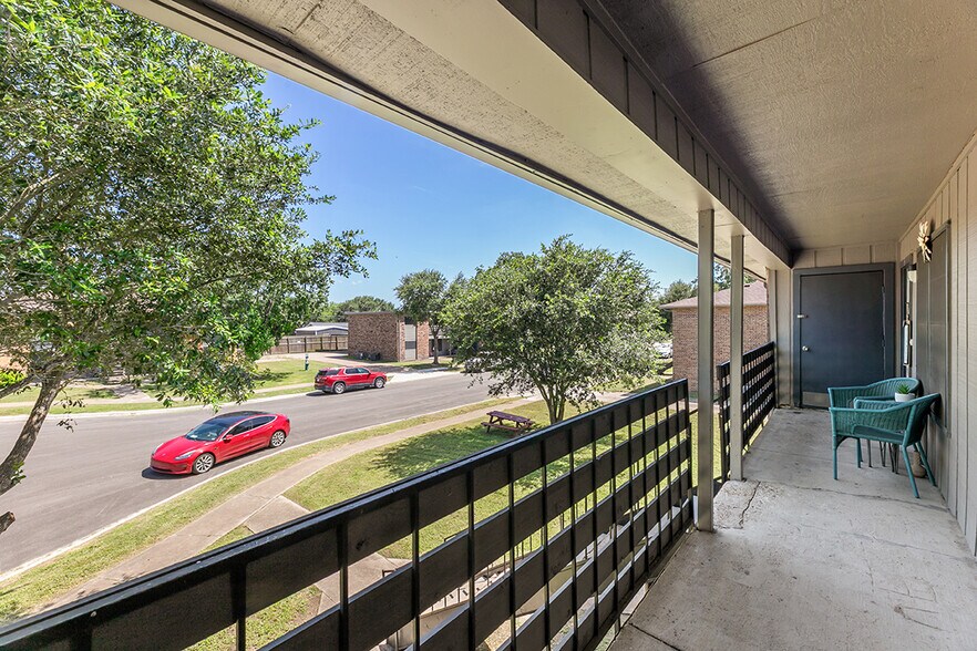 More Photos Of 101-112 Deerwood Dr, Victoria Apartments For Sale