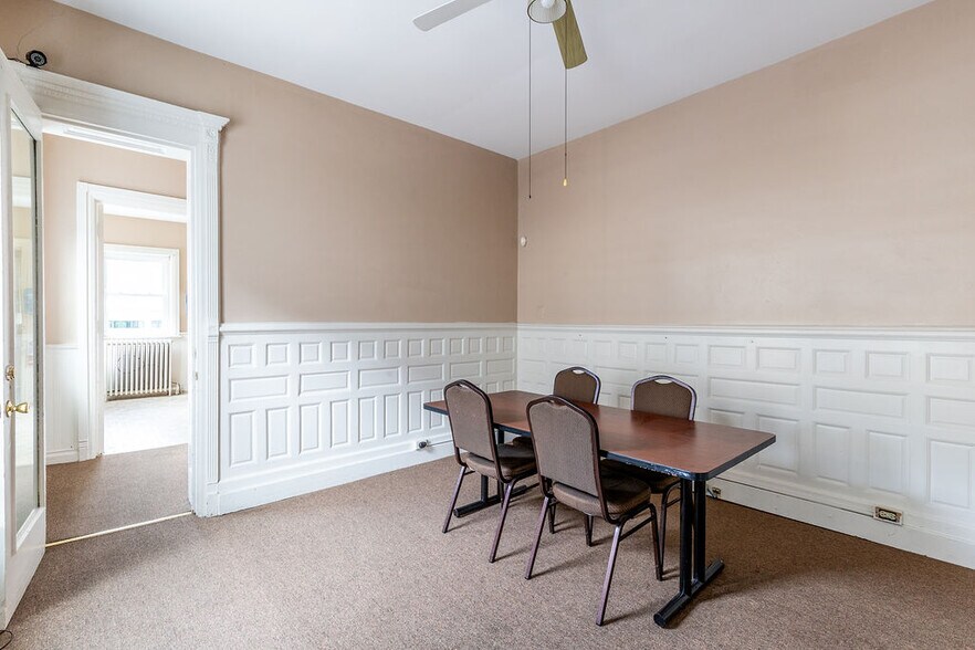 More Photos Of 1092 Main St, Buffalo Office For Lease