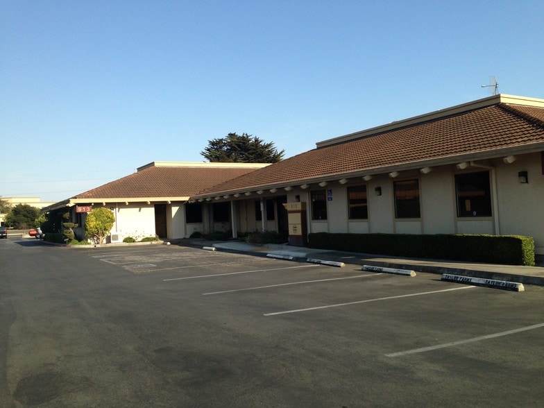 More Photos Of 911-915 Blanco Cir, Salinas Office For Lease