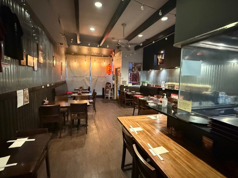 More Photos Of 243 Main St, Fort Lee Storefront For Lease