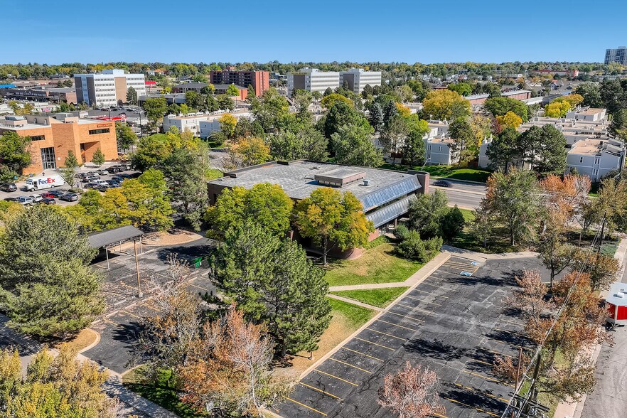 More Photos Of 1095 S Monaco Pky, Denver Office For Lease