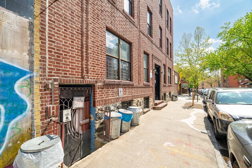 More Photos Of 2466 Beaumont Ave, Bronx Apartments For Sale