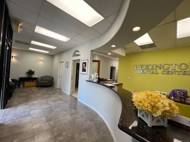 More Photos Of 3939 Lexington Blvd, Missouri City Medical For Sale