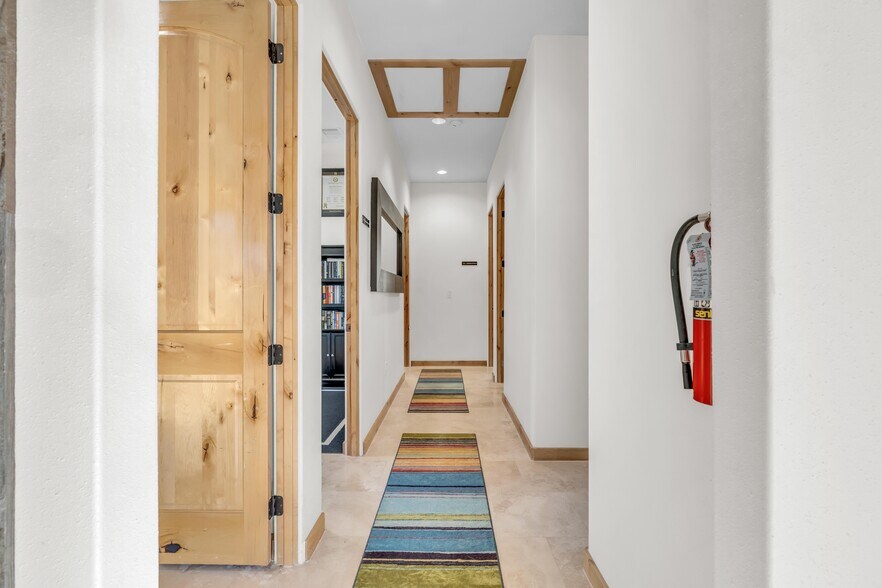 More Photos Of 25329 Budde Rd, The Woodlands Medical For Lease