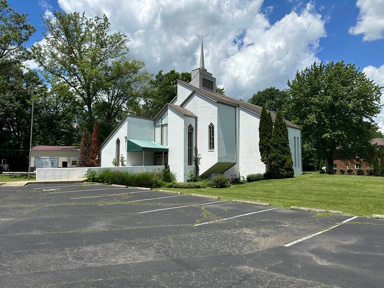 More Photos Of 1690 State Route 125, Amelia Religious Facility For Sale