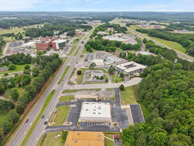 More Photos Of 1090 9th Ave SW, Bessemer Medical For Sale