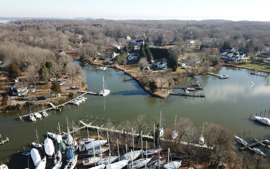 More Photos Of 4079 Cadle Creek Rd, Mayo Marina For Sale