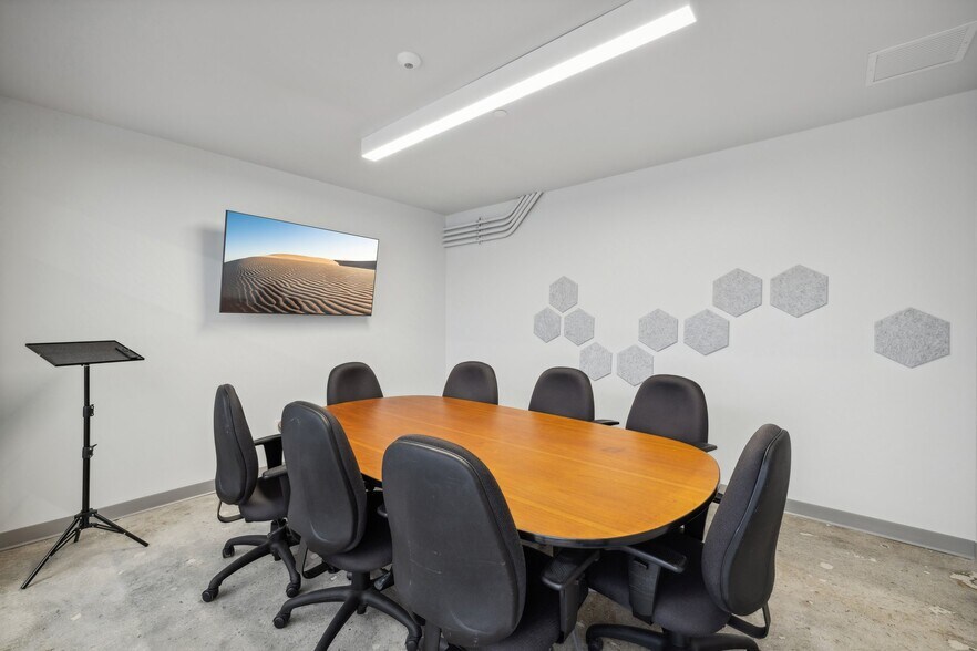 More Photos Of 3191 Casitas Ave, Los Angeles Warehouse For Lease