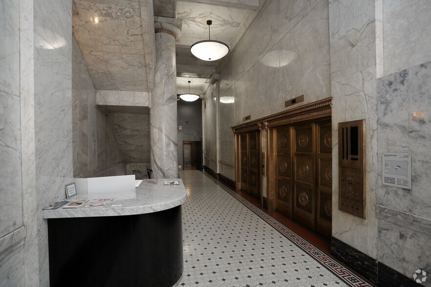 More Photos Of 750 S Broadway, Los Angeles Apartments For Lease