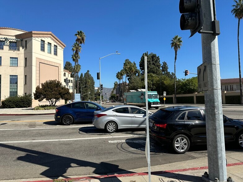 More Photos Of 4109 W Olive Ave, Burbank Storefront Retail Office For Sale