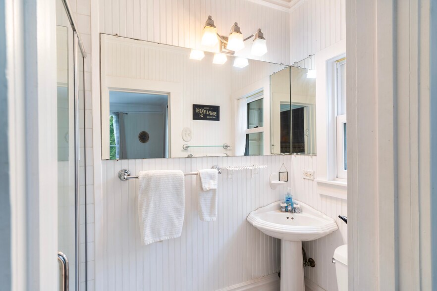 More Photos Of 12130 Highway 116, Guerneville Hospitality For Sale