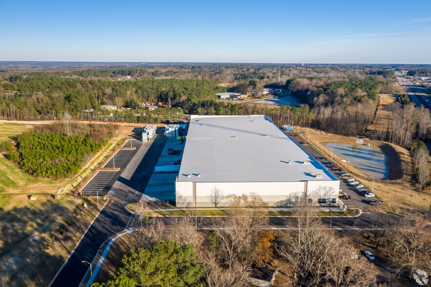 More Photos Of 2337 US 70 Hwy E, Garner Warehouse For Lease