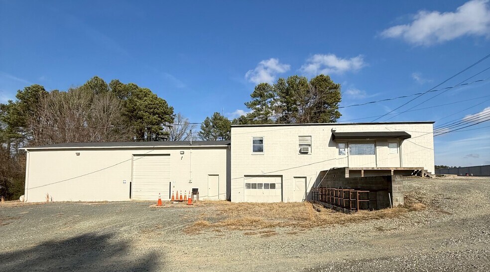 More Photos Of 1701 Camden Ave, Durham Flex For Sale