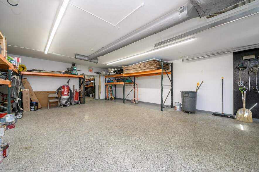 More Photos Of 1400 Union Ave, Union Beach Office For Sale