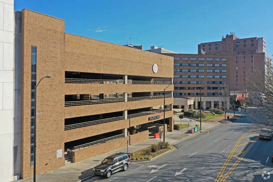 More Photos Of 135 S Main St, High Point Hotel For Lease