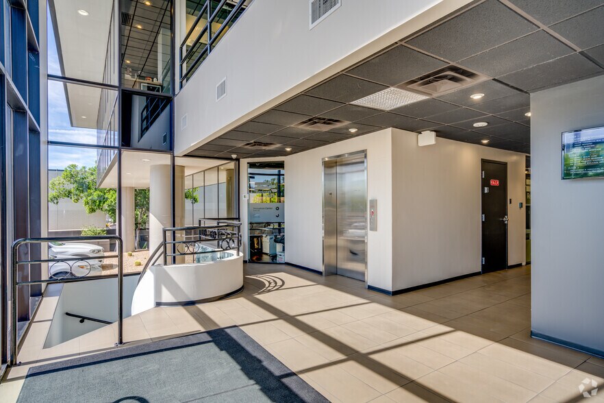 More Photos Of 13430 N Scottsdale Rd, Scottsdale Office For Lease