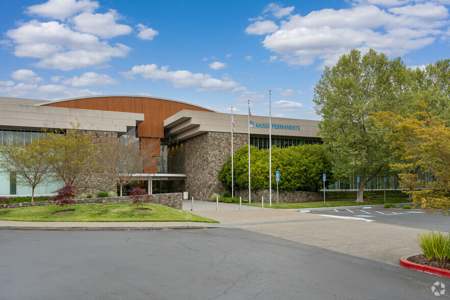 Primary Photo Of 2235 Mercury Way, Santa Rosa Office For Lease