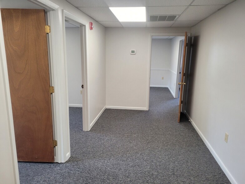 More Photos Of 8370 Veterans Hwy, Millersville Office For Lease