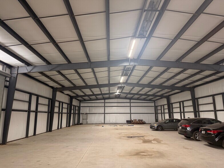 More Photos Of 12345 Bellaire Blvd, Houston Industrial For Lease