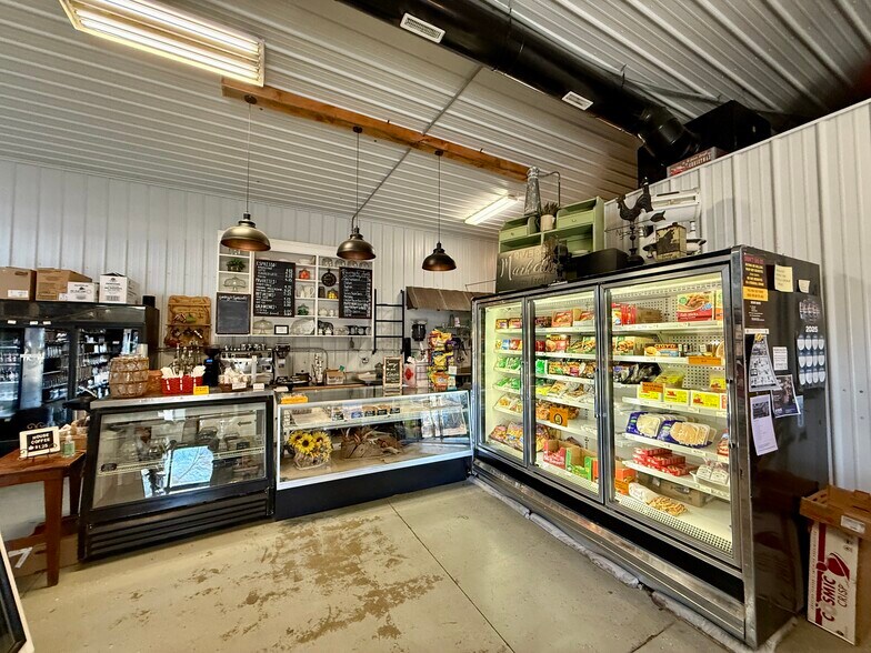More Photos Of 203 W 5th St, Blue Rapids Service For Sale