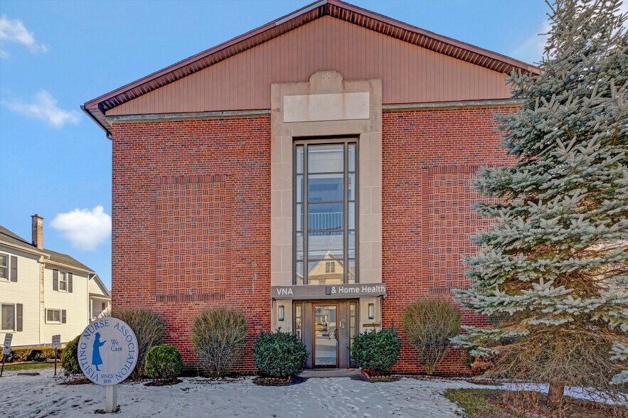 More Photos Of 301 Delaware Ave, Olyphant Office For Sale