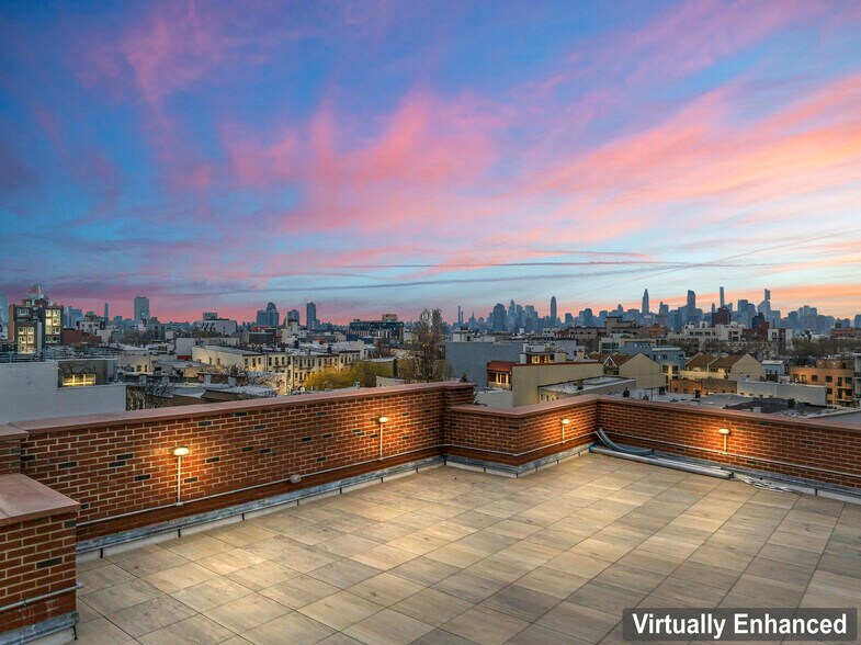 More Photos Of 14 Olive St, Brooklyn Hotel For Lease