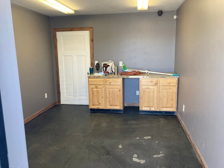 More Photos Of 230 Cutler Dr, North Salt Lake Warehouse For Sale
