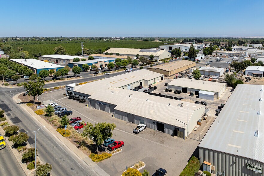 More Photos Of 1200 Garden Hwy, Yuba City Warehouse For Lease