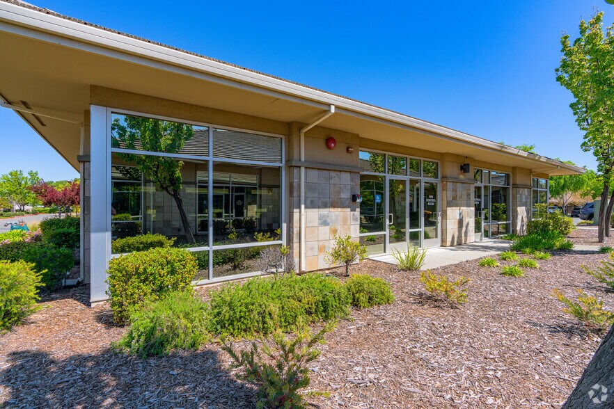 More Photos Of 1416 Blue Oaks Blvd, Roseville Office For Sale